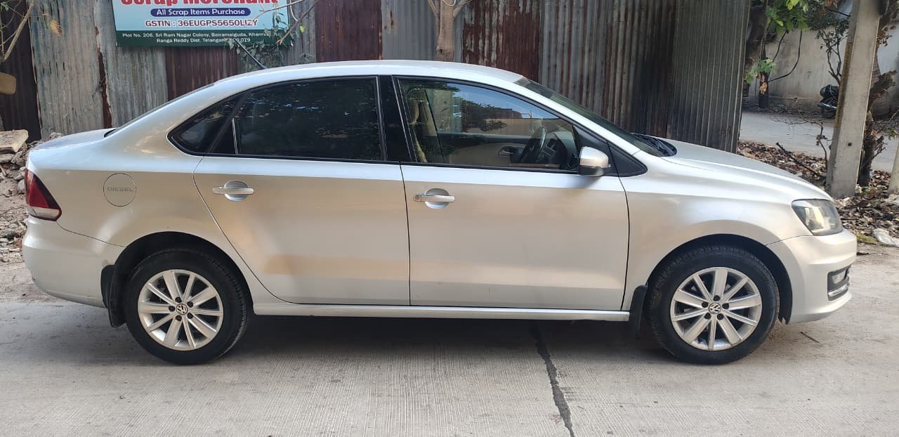 VOLKSWAGEN VENTO - Image 5